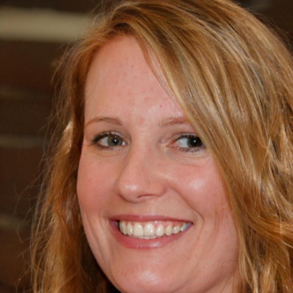 Neve Fitzpatrick explaining her financial progress