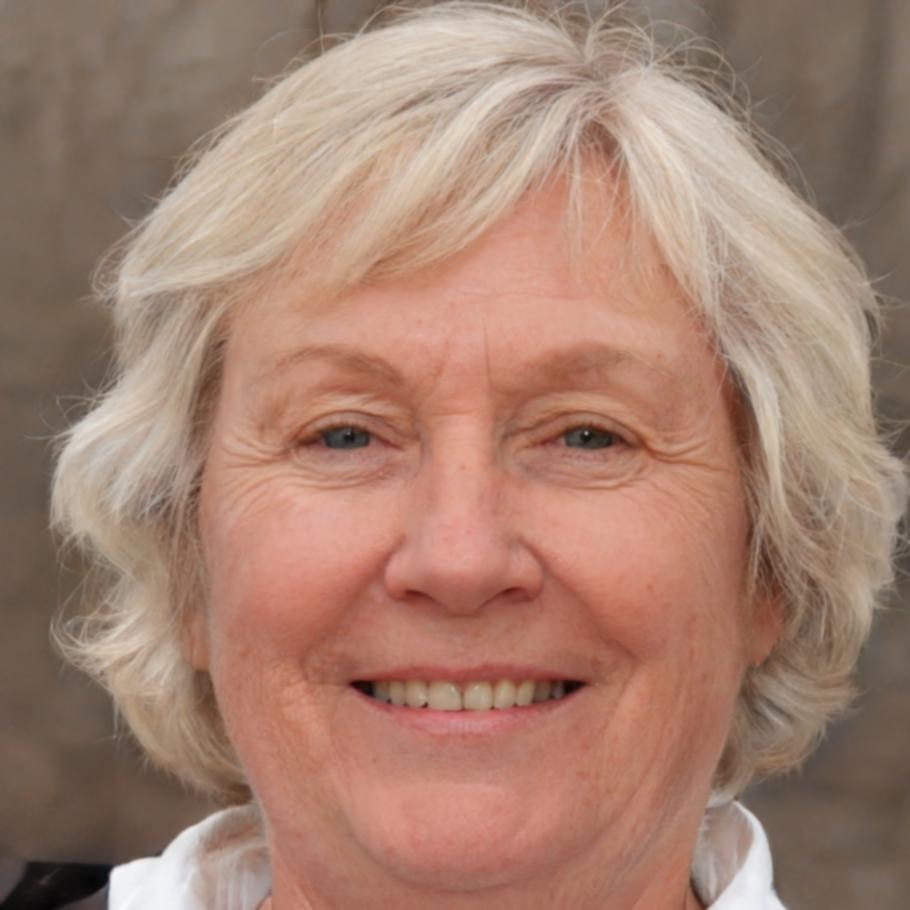 Fiona Blackwood sharing her financial journey